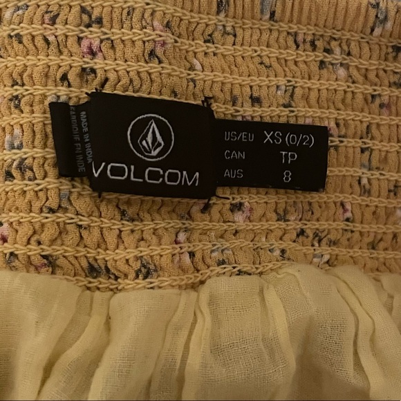 VOLCOM - Picture 3 of 3